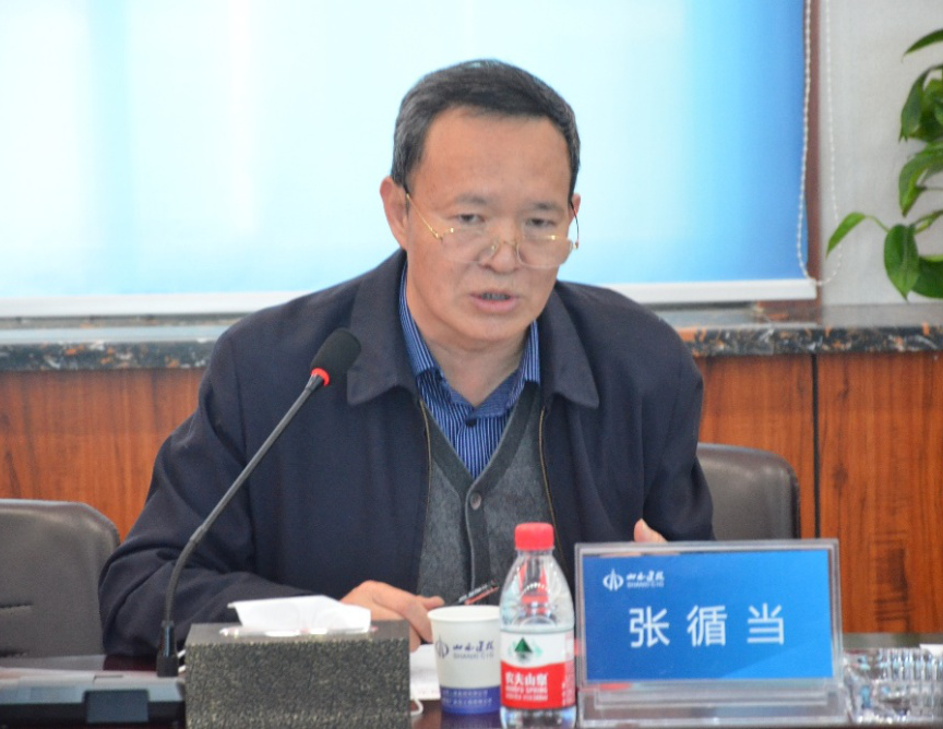 建投集團(tuán)執(zhí)行總工程師張?zhí)逡恍袑?duì)集團(tuán)裝配式鋼結(jié)構(gòu)工程進(jìn)行調(diào)研指導(dǎo)