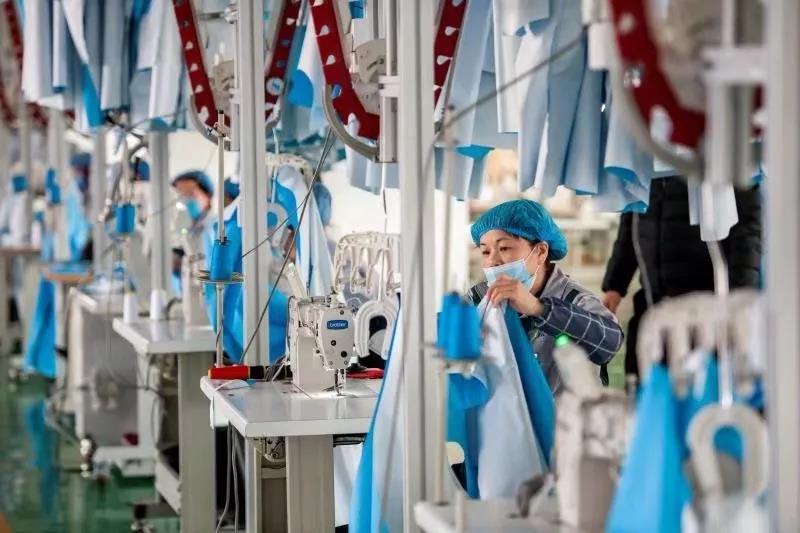 爭分奪秒！山西建投安裝集團(tuán)設(shè)計院為擴(kuò)大防疫物資產(chǎn)能貢獻(xiàn)“山安智慧”