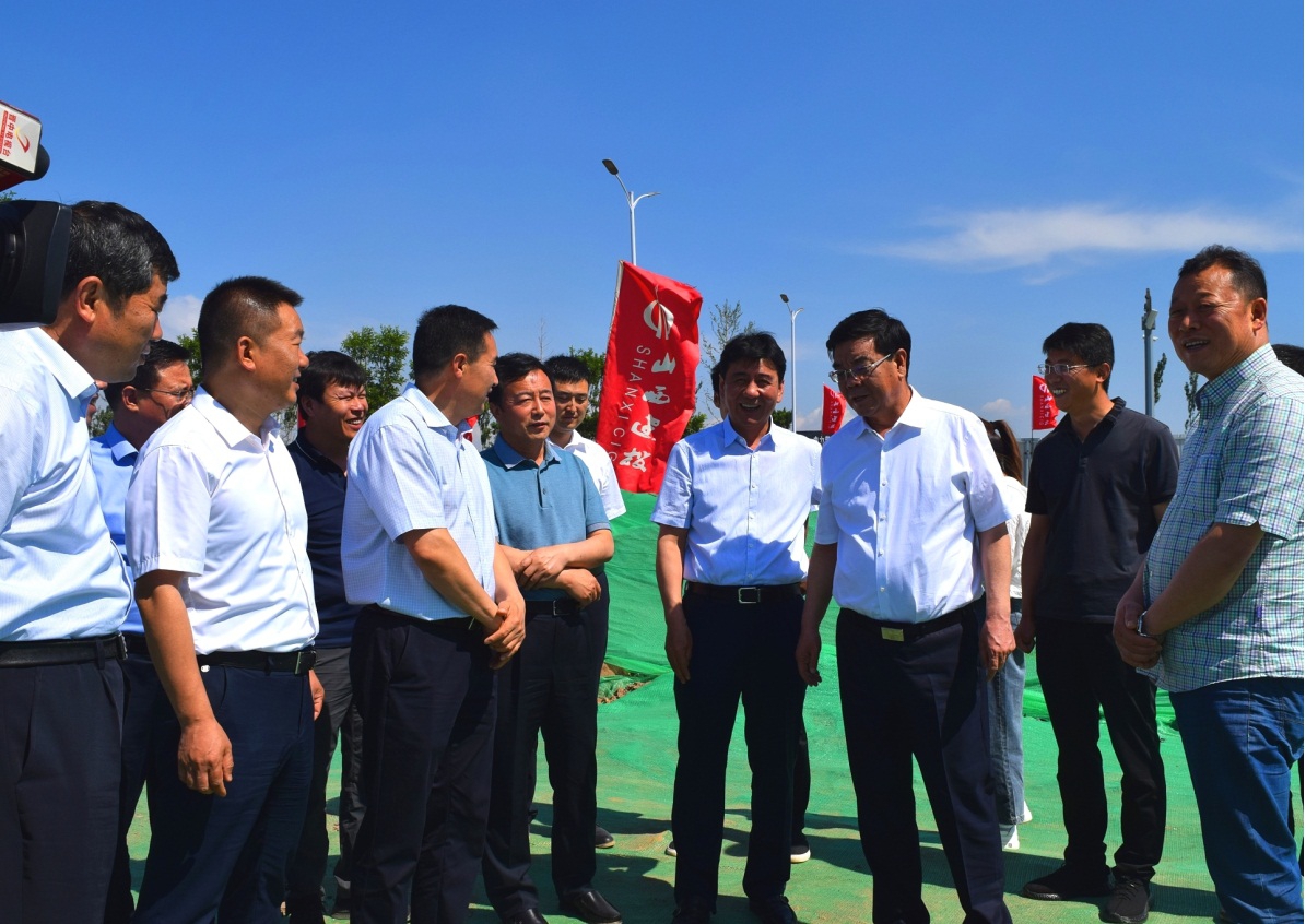 晉中市委書記在山西建投承建的晉中市城建重點(diǎn)工程調(diào)研