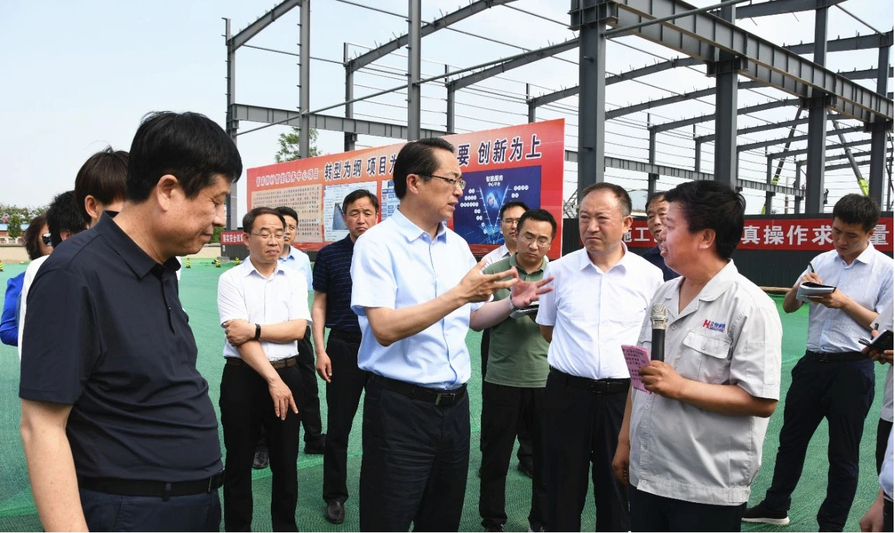 臨汾市委副書記、市長一行到山西建投四建晉南鋼材智能服務中心項目觀摩