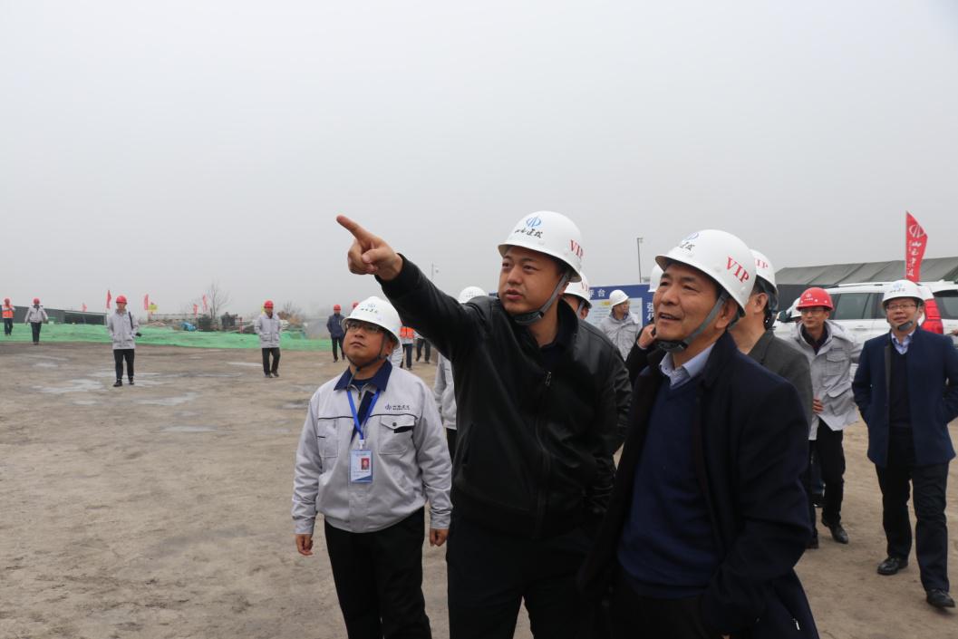 山西建投調(diào)研組一行赴國道342晉城過境段工程檢查指導(dǎo)工作