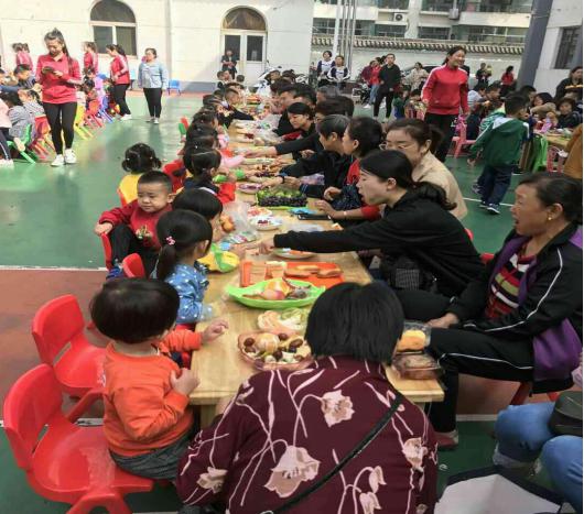 “月滿天下、品嘗美味”和爸爸媽媽一起過中秋 ——山西建投三建集團(tuán)附屬幼兒園中秋親子活動(dòng)